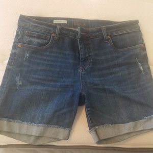 Boyfriend denim shorts